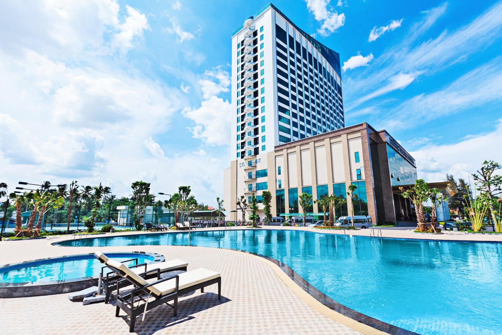 Muong Thanh Luxury Can Tho Hotel Exterior foto