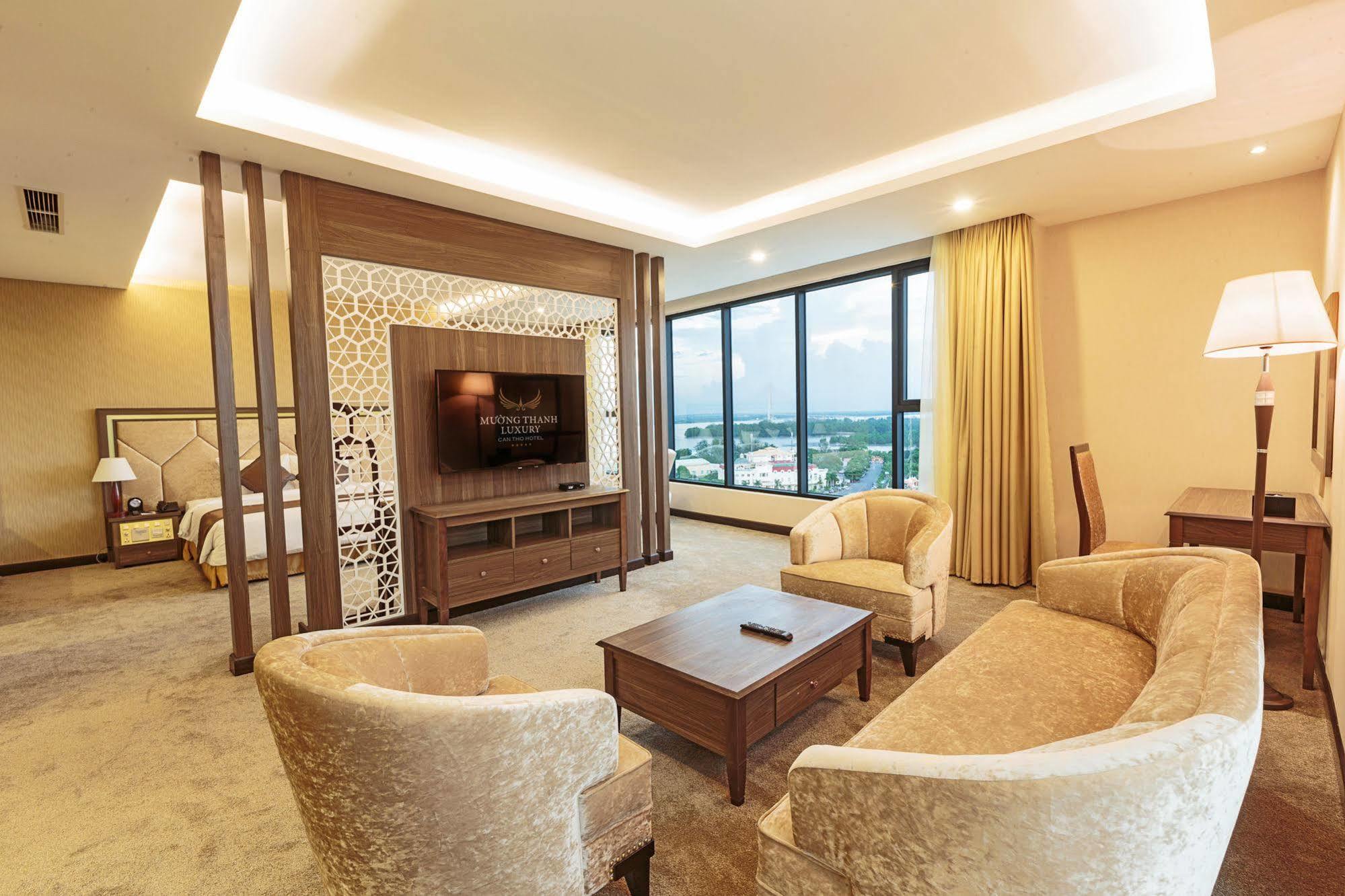 Muong Thanh Luxury Can Tho Hotel Exterior foto